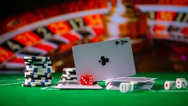 Chơi Poker nhận thưởng lớn tại 8DAY