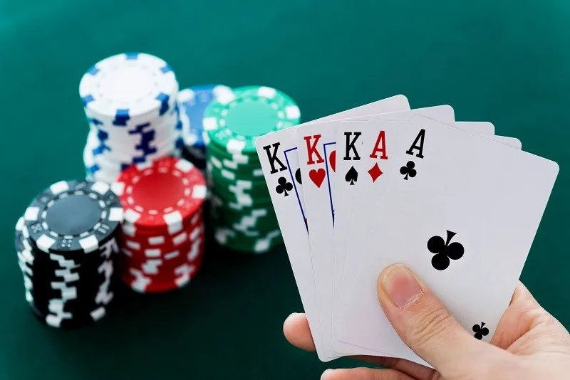 Sân chơi Poker 8DAY dễ hiểu, đơn giản